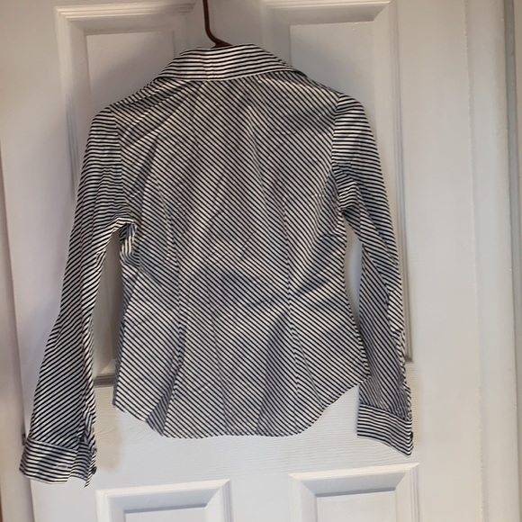 Button down Collared Shirt - Picture 2 of 4